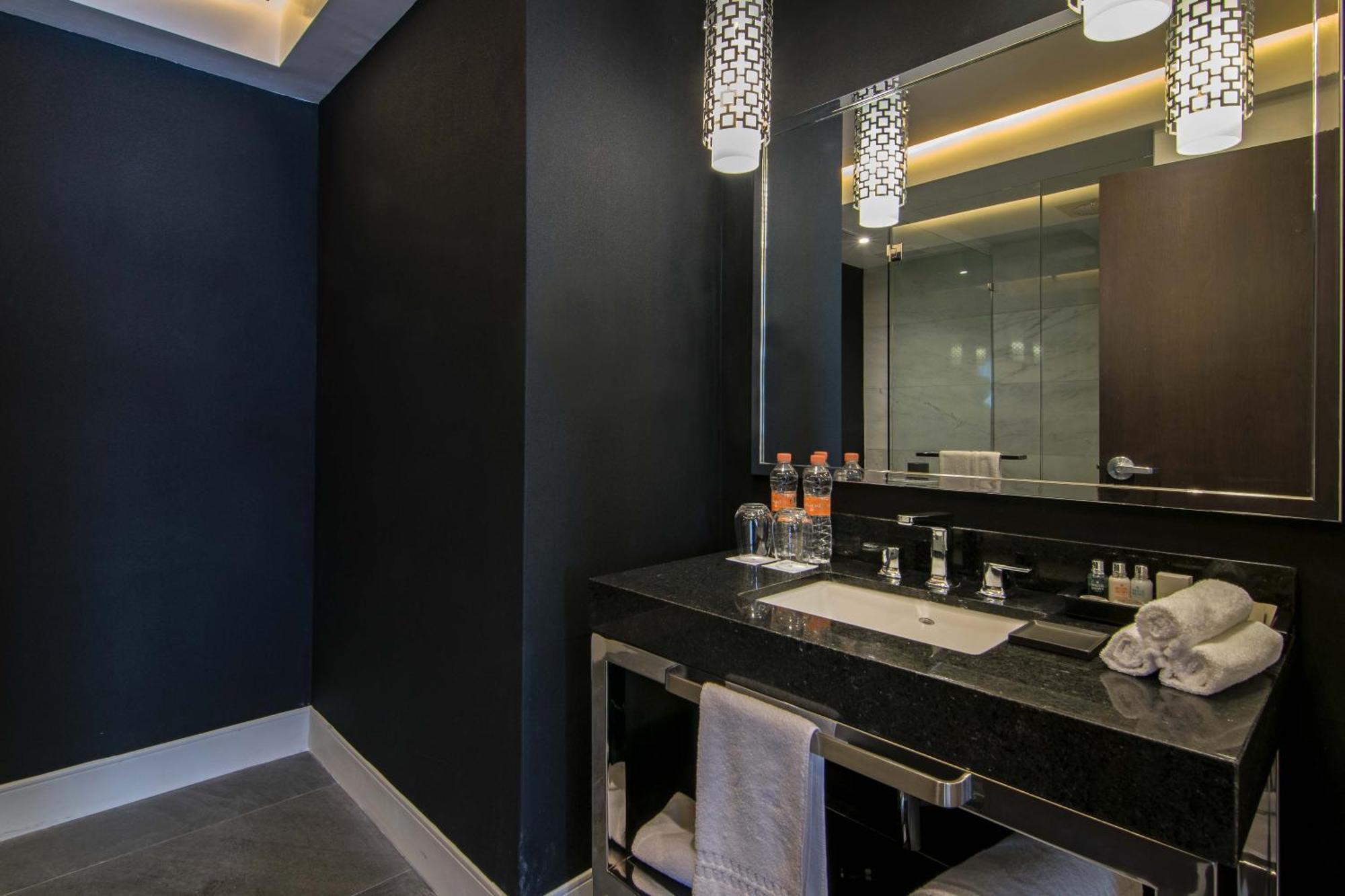 K Tower Boutique Hotel By Lucerna Tijuana Eksteriør billede