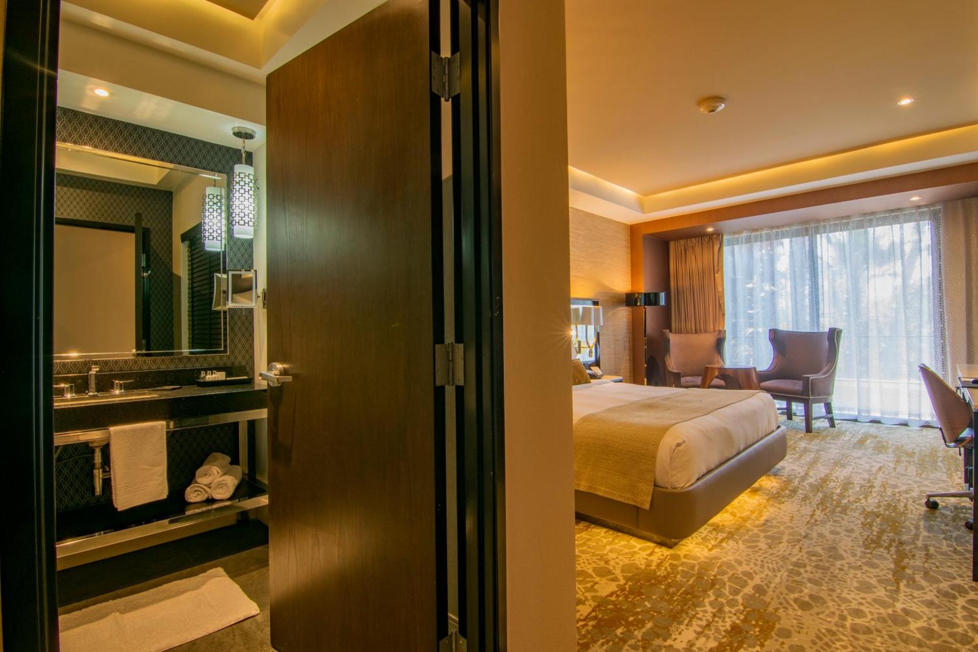 K Tower Boutique Hotel By Lucerna Tijuana Eksteriør billede
