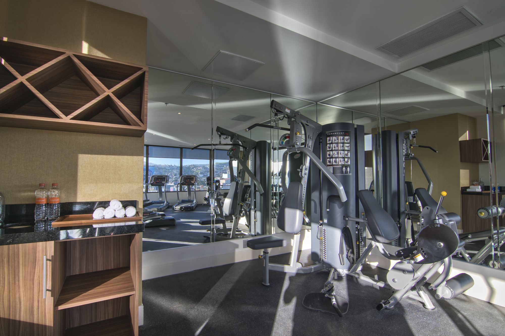 K Tower Boutique Hotel By Lucerna Tijuana Eksteriør billede